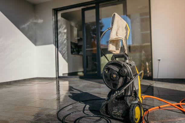 Best Parking Lot and Garage Cleaning  in Austintown, OH